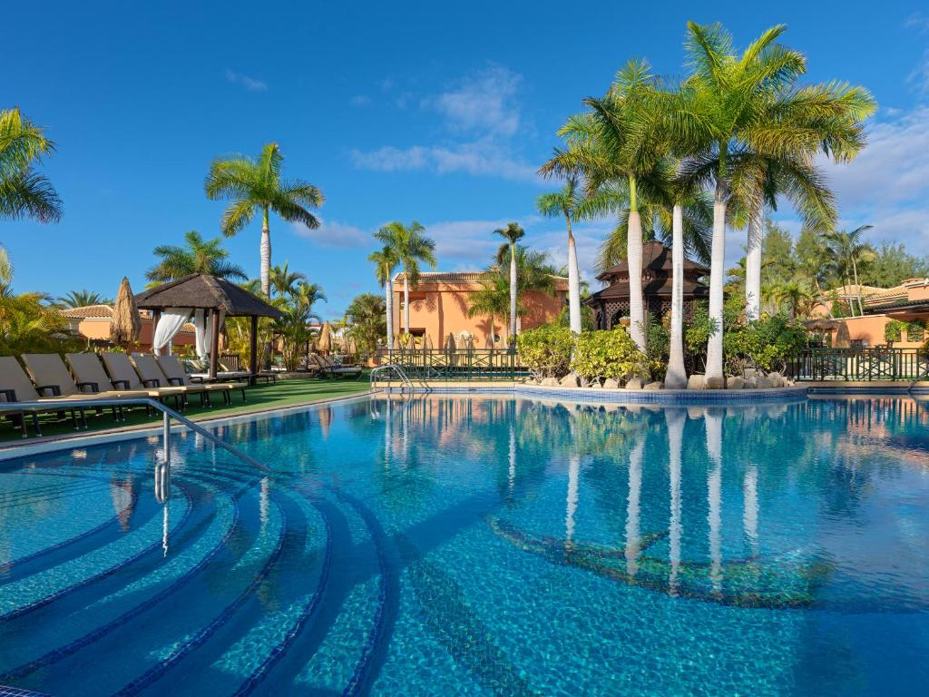 Palm Grove Suite